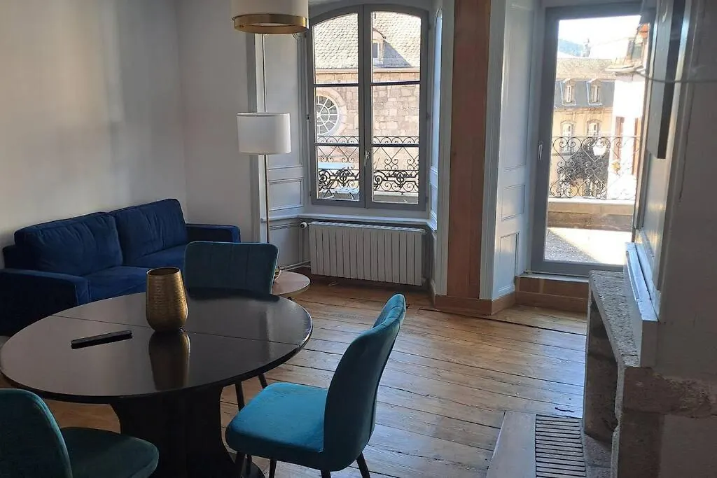 Appartement Chez Germaine à Murat