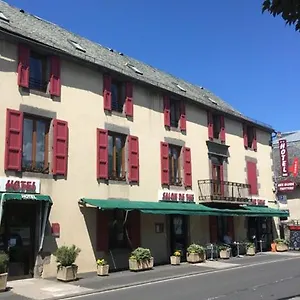 Hotel Aux Globe-trotters, Murat (Cantal)